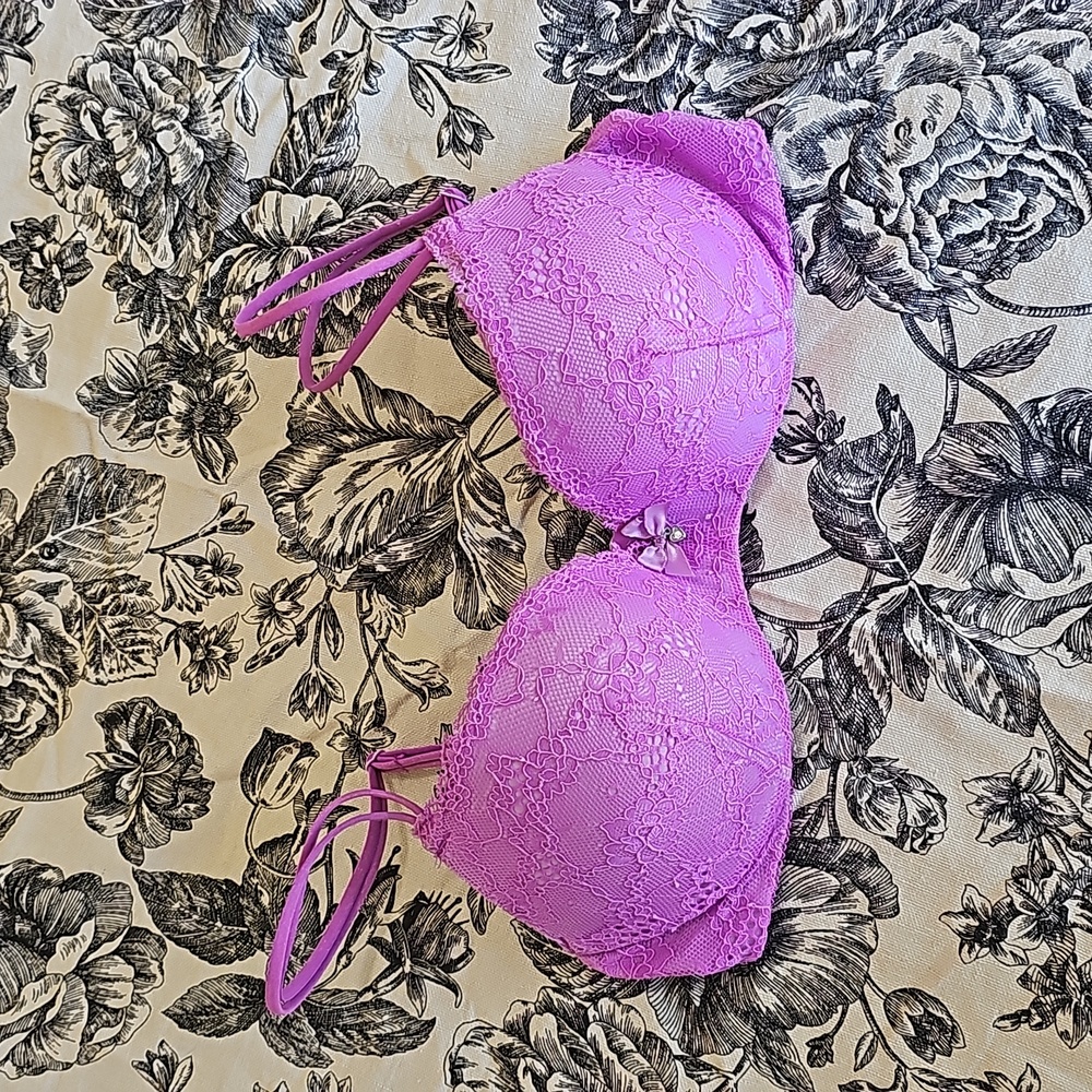 Victoria’s Secret Padded Demi Lace Dentelle Neon Purple Bra 32C